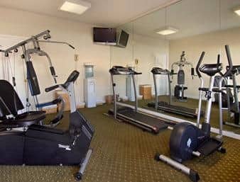 Baymont Inn And Suites Mobile/ Baymont Inn And Suites Mobile/