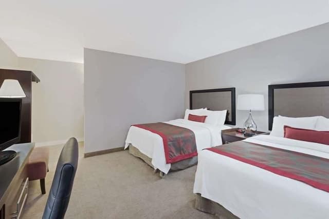 DOUBLE TWO DOUBLE BEDS