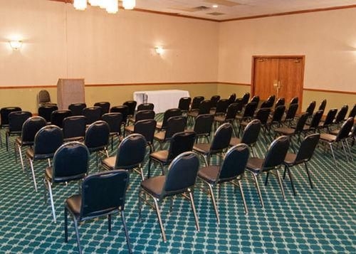 Rodeway Inn Indianapolis3