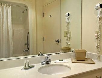 Baymont Inn And Suites Marietta1