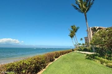 Outrigger Royal Kahana Resort2
