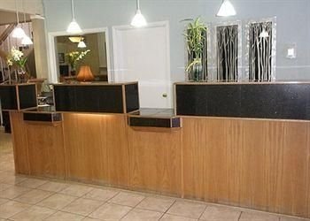 Best Western Crossroads Inn4