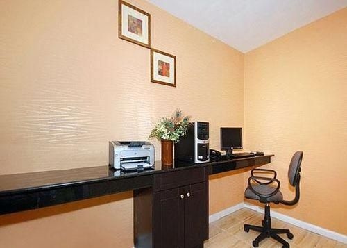 Comfort Inn Lincoln3