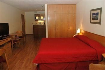 Armon Suites Hotel3