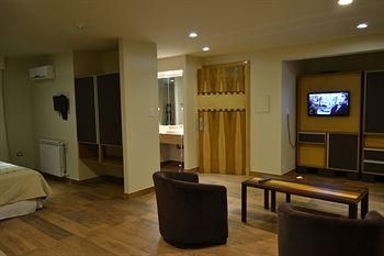Plaza Paradiso Petit Hotel2