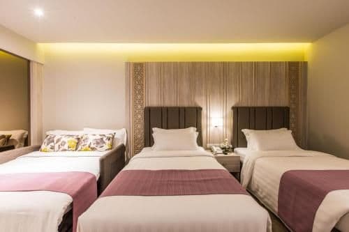 Triple Room