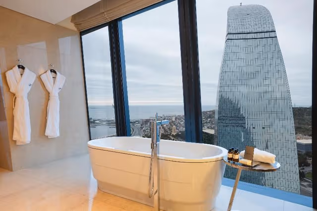 DOUBLE SUPERIOR CITY VIEW