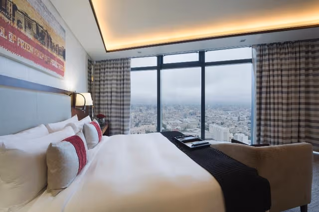 DOUBLE CITY VIEW