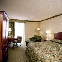 Radisson Hotel Rochester Airport3