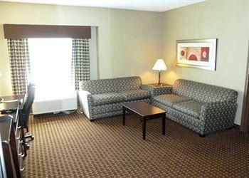 Oakfield Hotel & Suites, Ascend Hotel Collection1