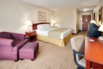 Holiday Inn Express Irondequoit By IHG4