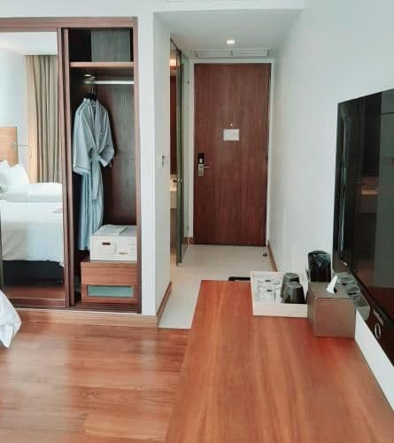 Premier Room