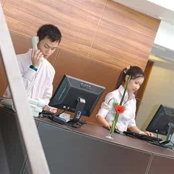 โรงแรมซาช่า อูโน่ โรงแรมซาช่า อูโน่