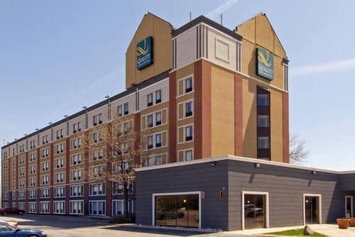 Quality Inn & Suites Airport Mississauga, ON Quality Inn & Suites Airport Mississauga, ON