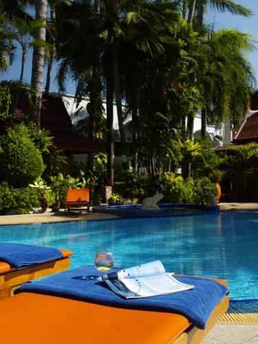 โรงแรมซาฟารี บีช โรงแรมซาฟารี บีช