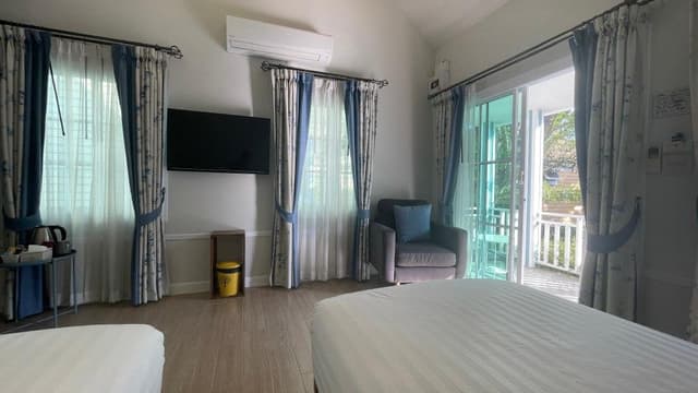 2 Bedroom