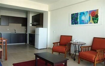 Eleonora Hotel Apartments3