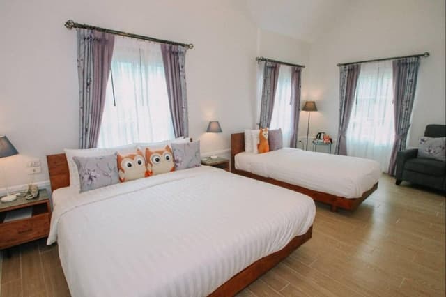 Triple Room with Balcony
