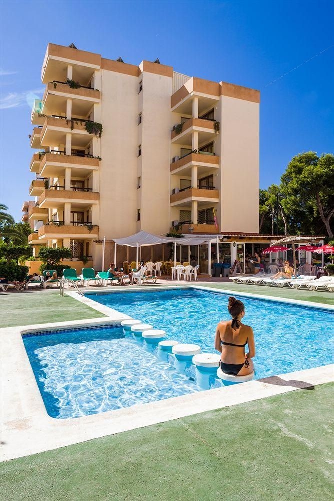 Arlanza Apartments2