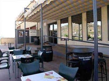 Hostal La Molina Hostal La Molina