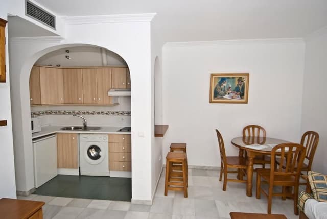 APARTMENT CAPACITY 4