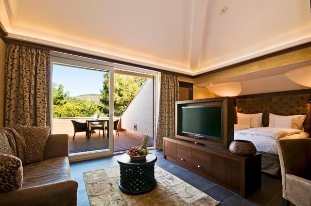 JUNIOR SUITE STANDARD