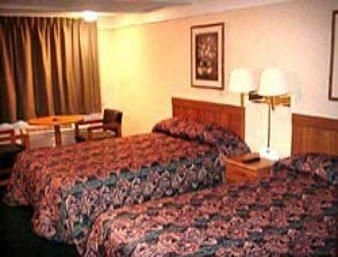 Knights Inn Charlotte South1