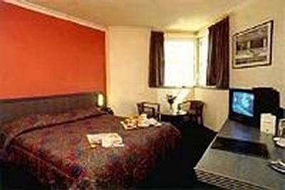 Quality Hotel Reims Cathedrale2