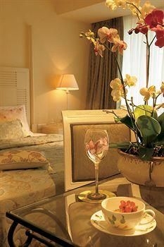 Filoxenia Hotel1