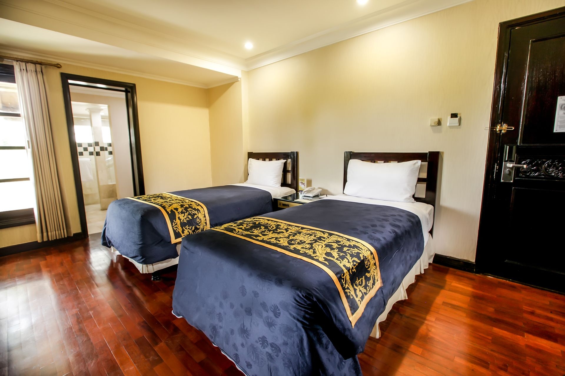 Singgasana Hotel Surabaya4
