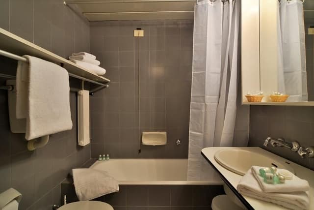 APARTMENT CAPACITY 1
