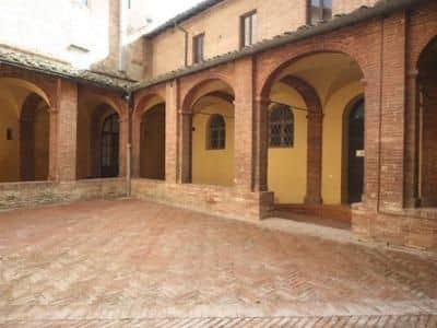 Il Chiostro Del Carmine Il Chiostro Del Carmine