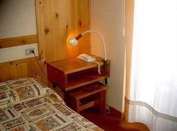 Dufour Hotel3