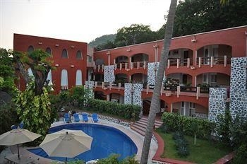 Hotel Zihua Caracol1