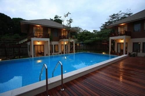 Pool Side Room