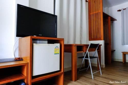Pool Side Room