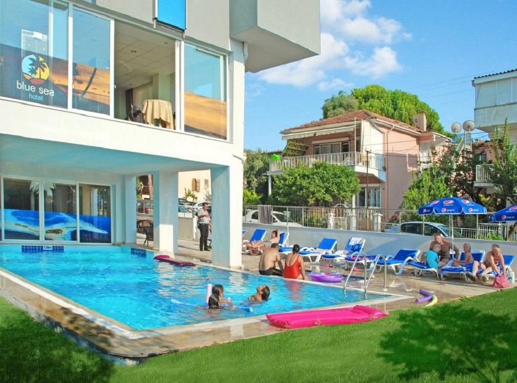Blue Sea Hotel1
