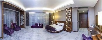 GOLD MAJESTY HOTEL0