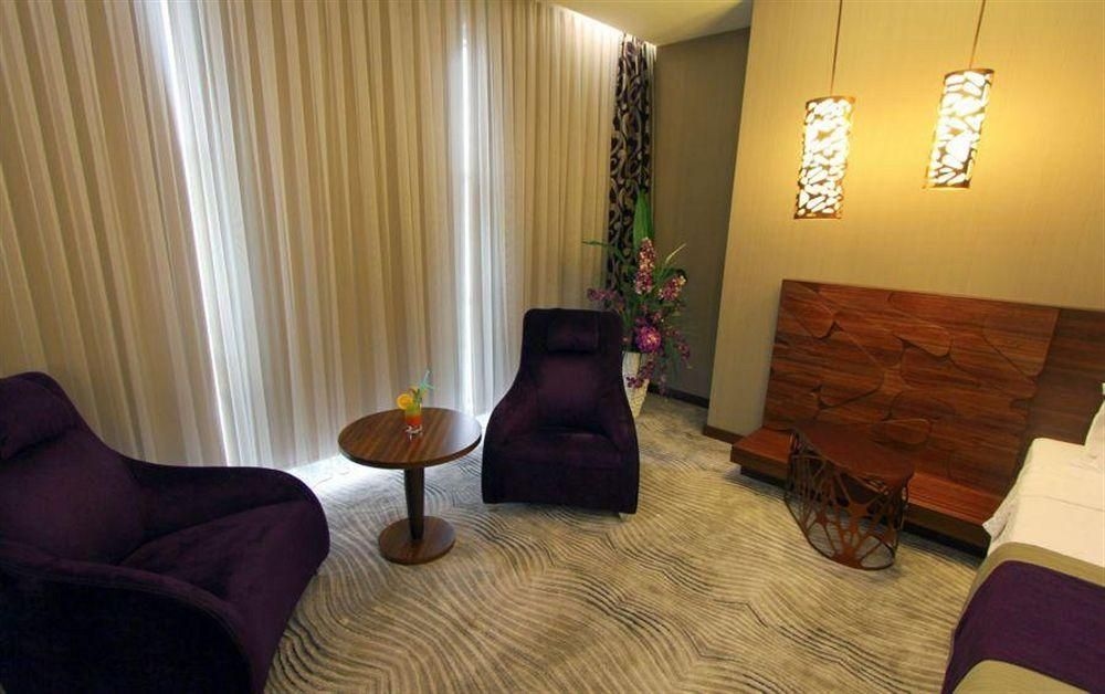 GOLD MAJESTY HOTEL2