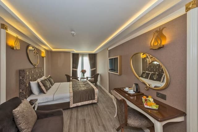 FAMILY ROOM STANDARD