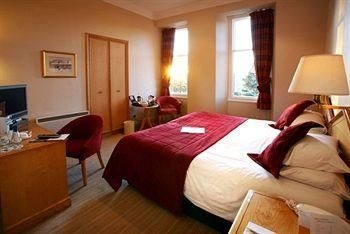 BEST WESTERN CASTLE GREEN HOTEL4