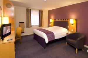Premier Inn London Putney Bridge Premier Inn London Putney Bridge