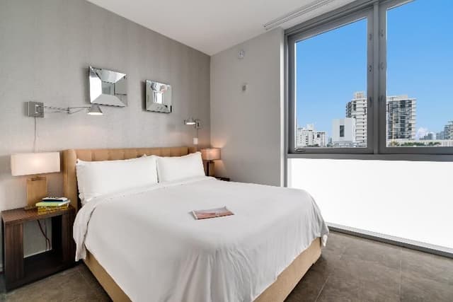 SUITE ONE BEDROOM