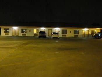 Pinn Road Inn And Suites Pinn Road Inn And Suites