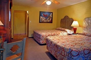 La Posada Lodge And Casitas3