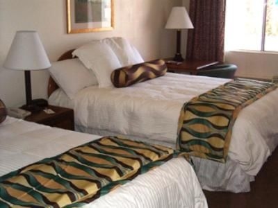 Best Western Nellis Inn2