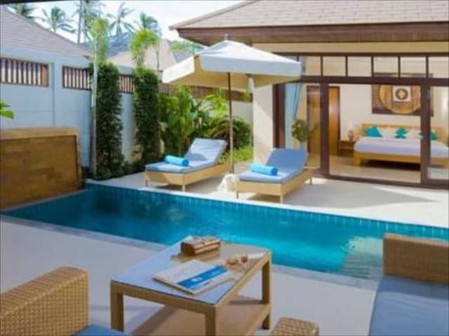 VILLA WITH PRIVATE POOL