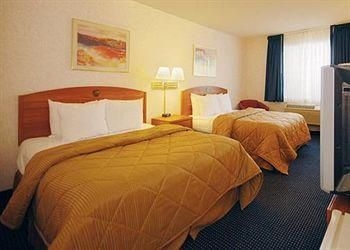 Comfort Inn Lakeville2