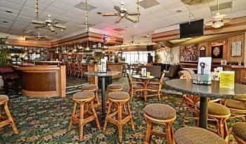 Best Western Plus Midway Hotel & Suites-Brookfield