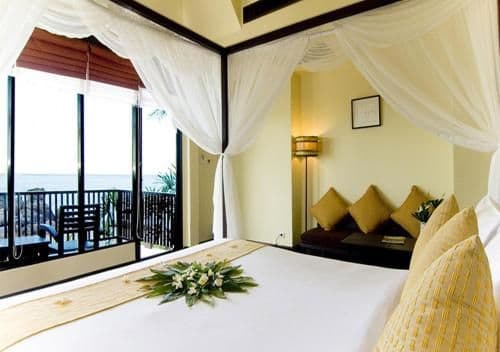 Beach Front Villa with Sea View